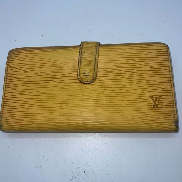 Louis Vuitton Epi Viennois Continental Bifold Wallet Tassil Yellow - Picture 1 of 11